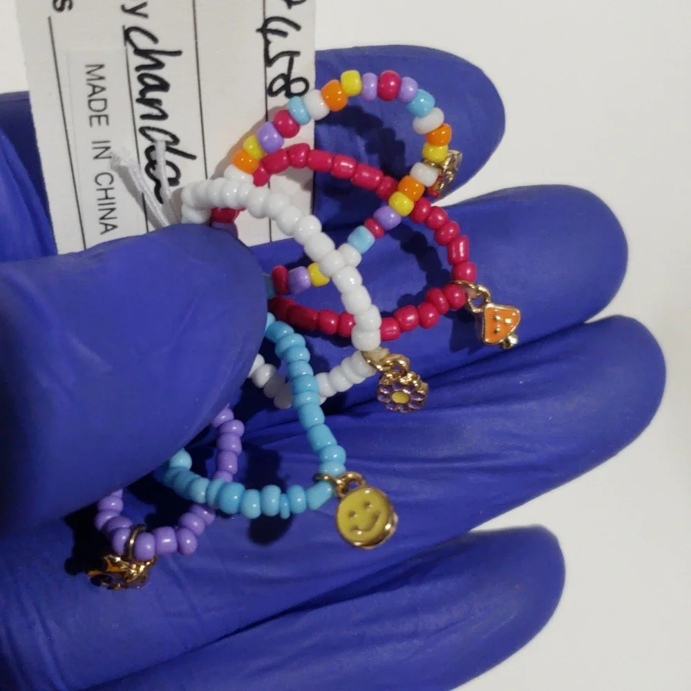 Set of 5 Jazzy Colorful Beads Stretchy Rings W/ Charms - Stylish Women's Jewelry